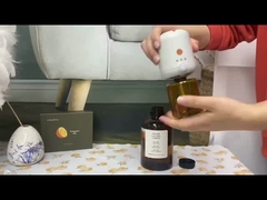 1.5W 130mlの壁は動きのSenserの香りの拡散器のプラグを差し込む